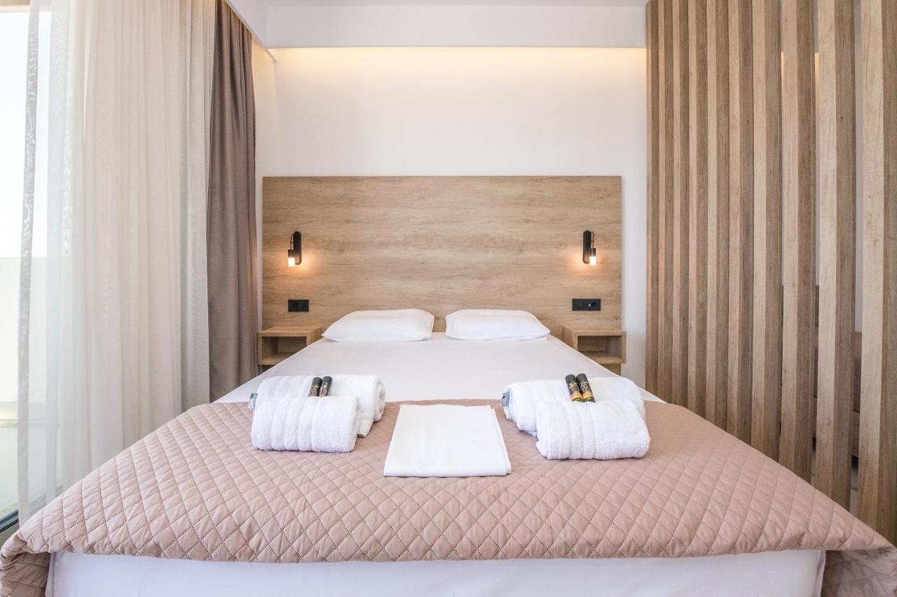 Xasteria Hotel เอลาโฟนีซี ภายนอก รูปภาพ