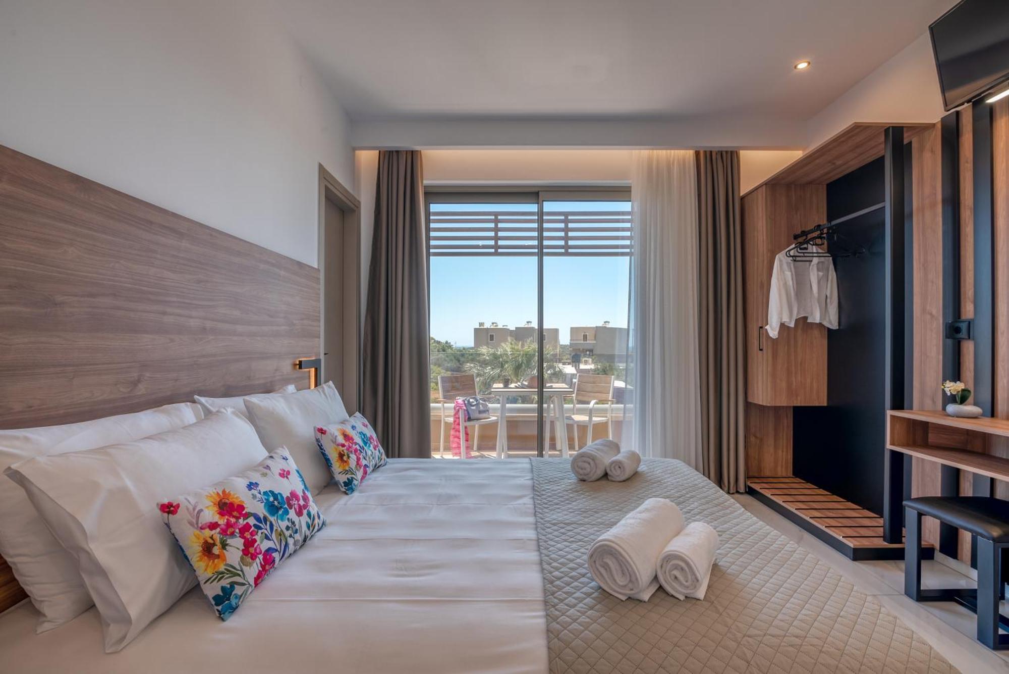 Xasteria Hotel เอลาโฟนีซี ภายนอก รูปภาพ