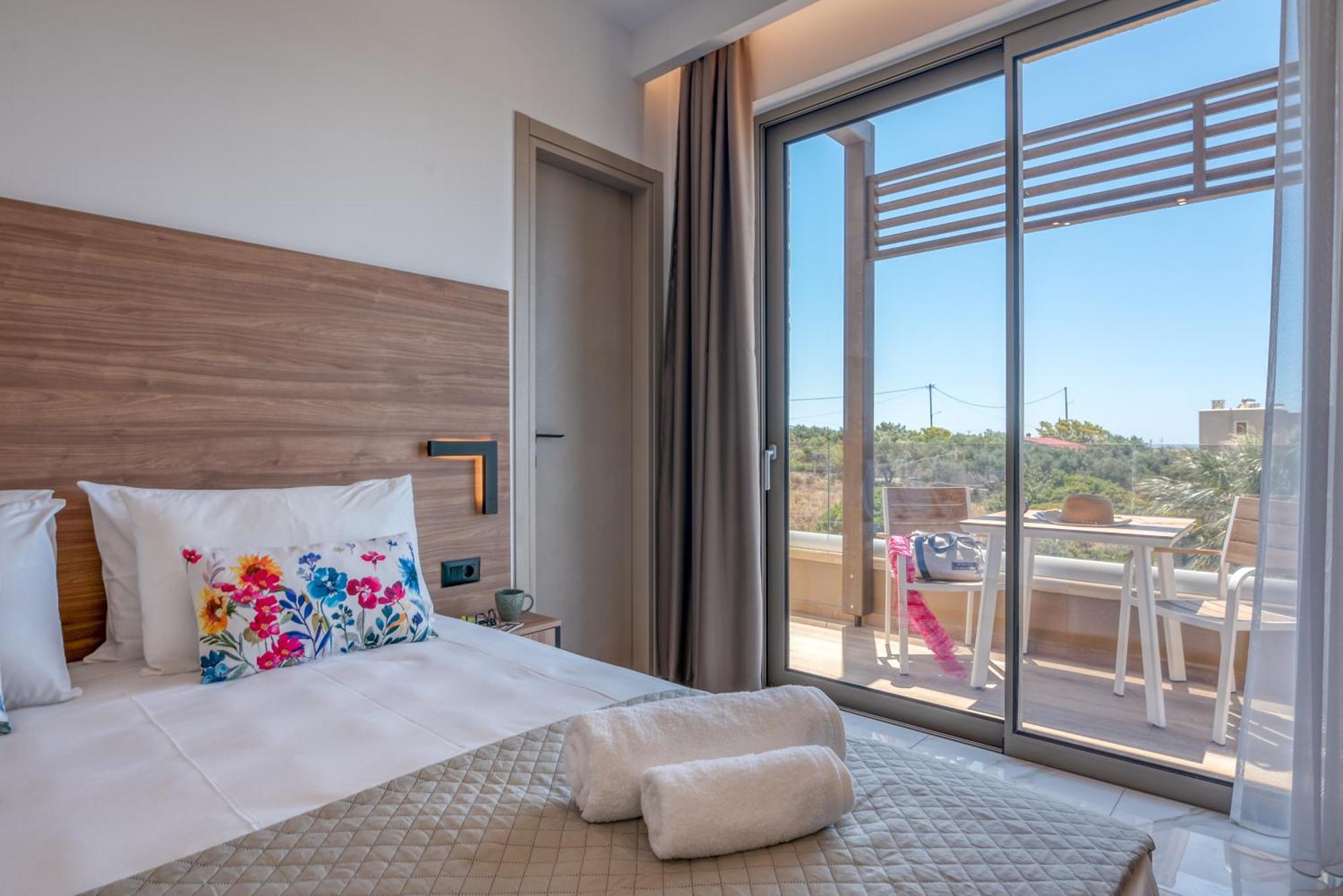 Xasteria Hotel เอลาโฟนีซี ภายนอก รูปภาพ