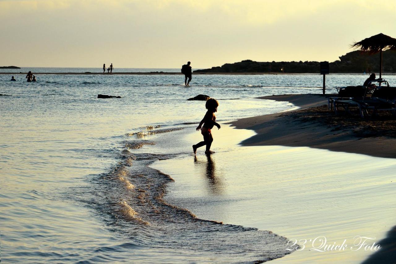 Xasteria Hotel เอลาโฟนีซี ภายนอก รูปภาพ